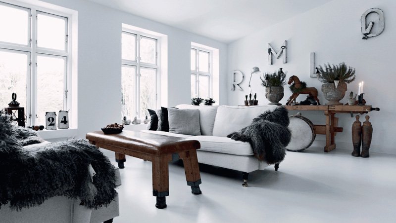 White Christmas Decoration By Henrik Hemmingsen