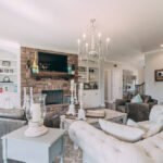 Beach Style Decor With Vintage Touch