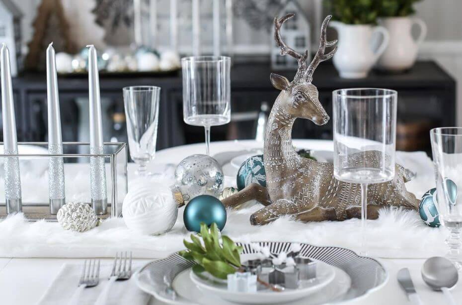 Festive Christmas Table Centerpiece