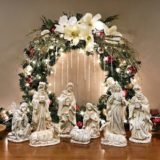 Decorate a Nativity Scene1