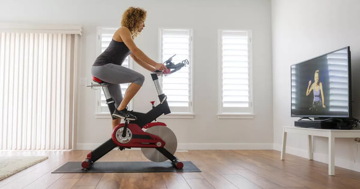 Spin Bikes with Magnetic Resistance3