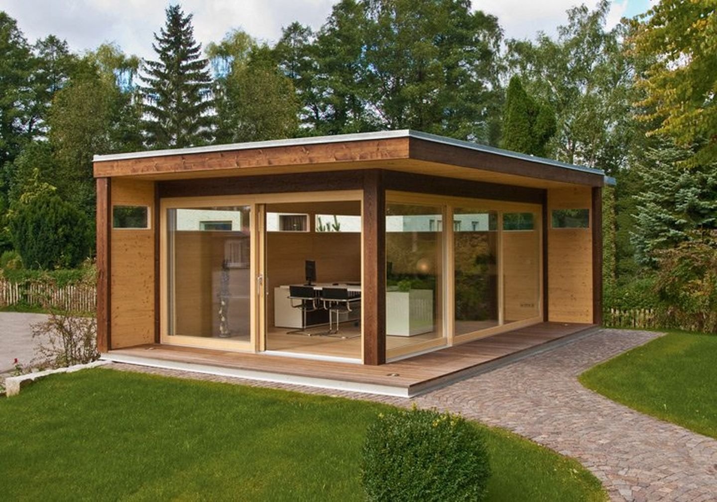 Turn Your Shed Into A Home Office3