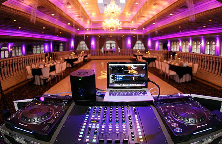Wedding DJ 1